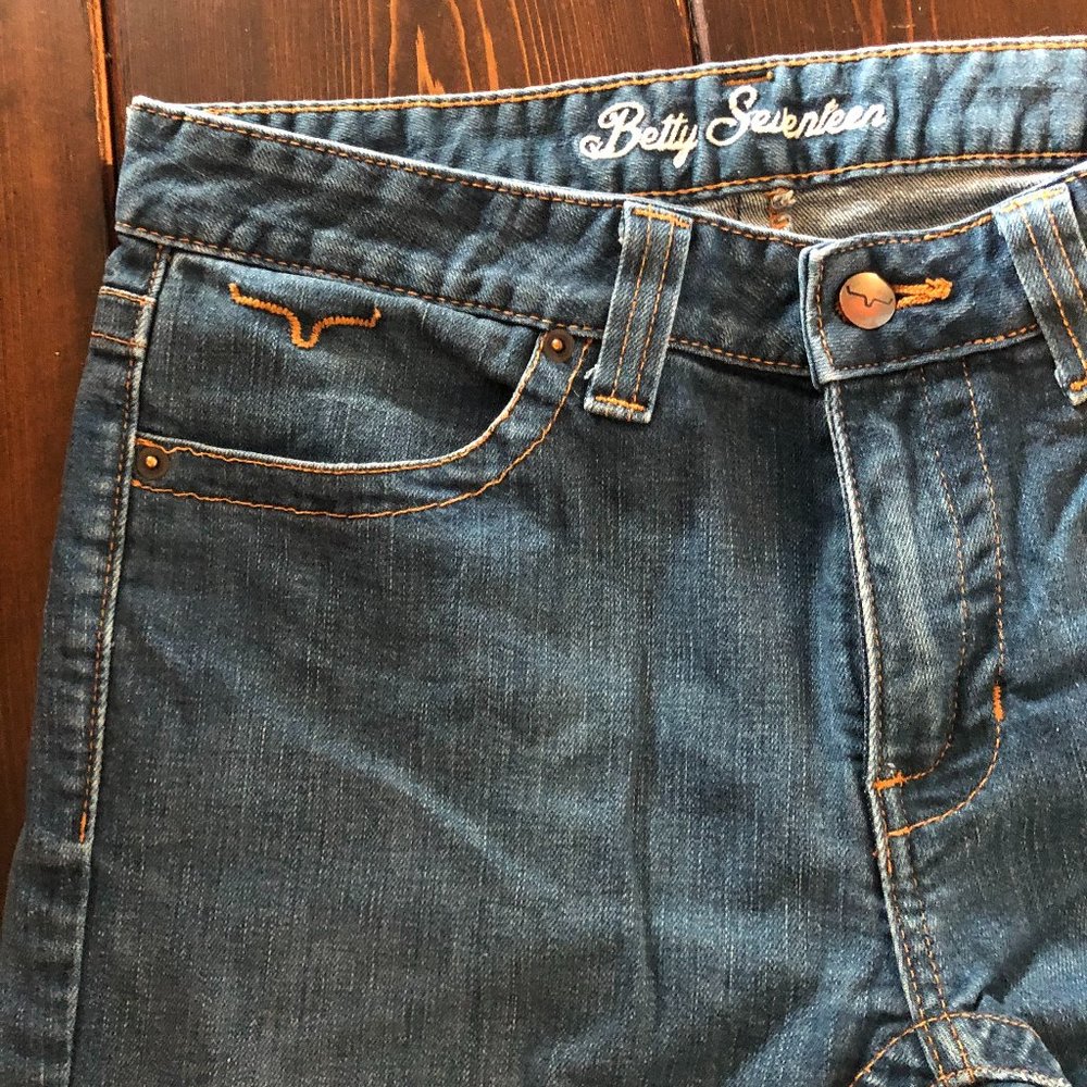 Kimes Ranch Betty 17 Jean 6 x 38